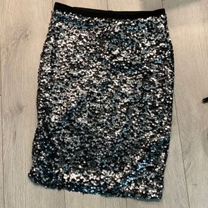 Sequin pencil skirt